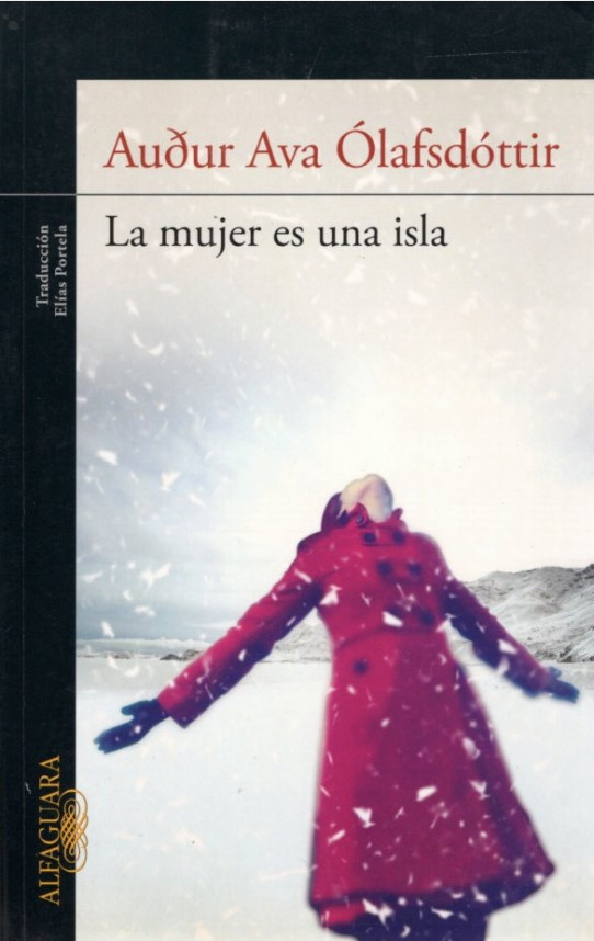 LA MUJER ES UNA ISLA