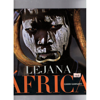 Lejana África / Gianni Giansanti