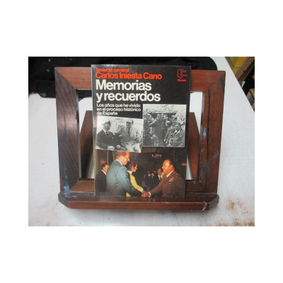 Memorias y recuerdos. / Carlos Iniesta Cano.
